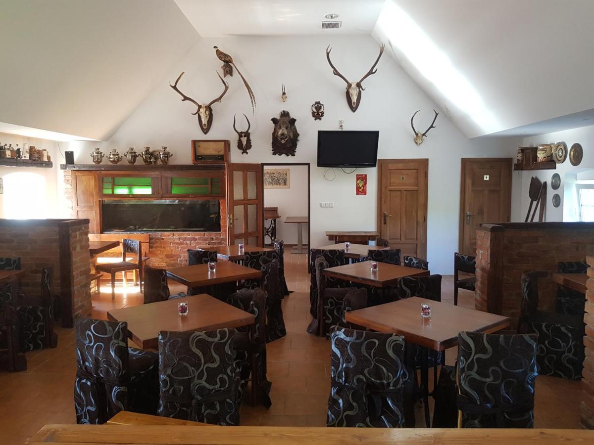 Penzion Na Statku Brezova Brezova  Extérieur photo